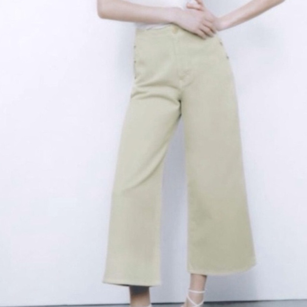 Zara Women 2 Mint Green High Rise Button Detail Cropped Wide Leg Sailor Jeans